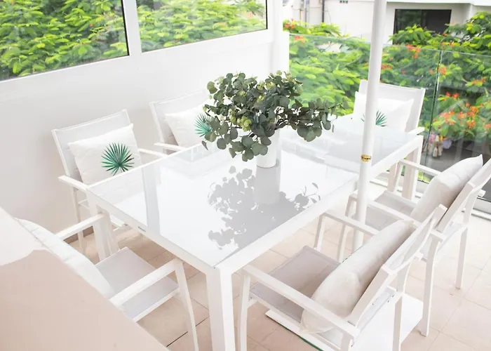 Attic By Grupo Compostelana *